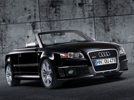 normal_Audi_RS4_Cabriolet_008.jpg